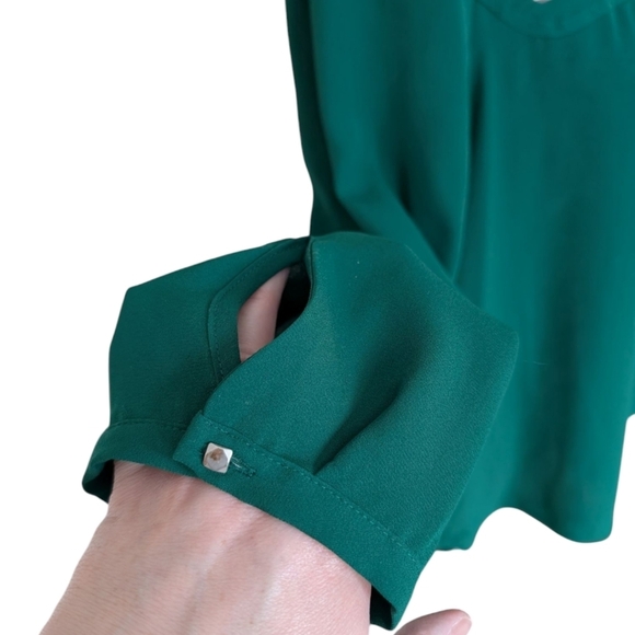 HD in Paris Anthropologie Dara Blouse Laser Cut Boho Twee Kelly Green Women 6 - Picture 8 of 13